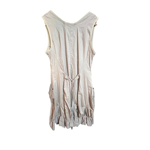 Sleeveless Beige Lagenlook Button-Front Dress With Ruffled Hem & Pockets - Picture 2 of 7